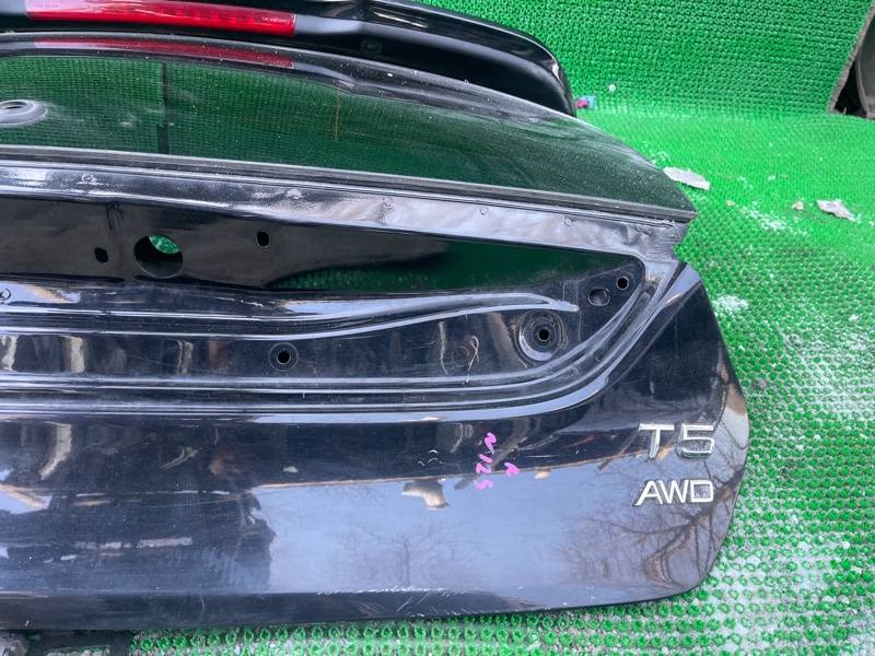 Дверь 5-я задняя V40 MZ63 B5204T9