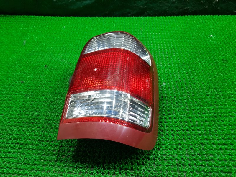 Стоп-сигнал задний правый NISSAN TERRANO R50 контрактная