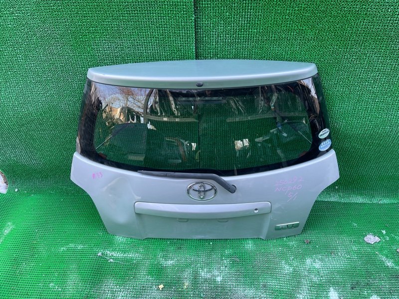 Запчасть дверь 5-я задняя TOYOTA IST 2005.05 NCP60 2NZFE контрактная Дверь 5-я задняя TOYOTA IST 2005.05 NCP60 2NZFE контрактная