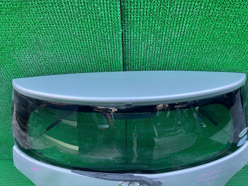 Дверь 5-я задняя IST 2005.05 NCP60 2NZFE Дверь 5-я задняя IST 2005.05 NCP60 2NZFE