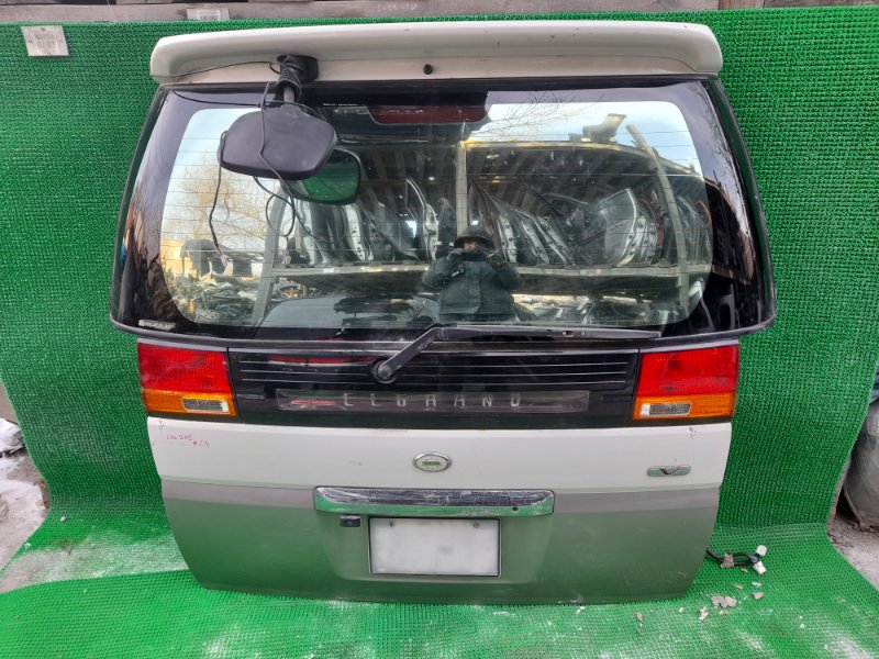 Дверь 5-я NISSAN ELGRAND 2001.10 ATWE50 ZD30DDTI контрактная