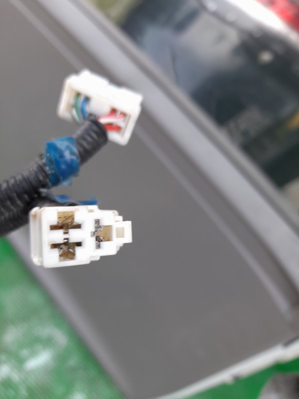 Дверь 5-я ELGRAND 2001.10 ATWE50 ZD30DDTI