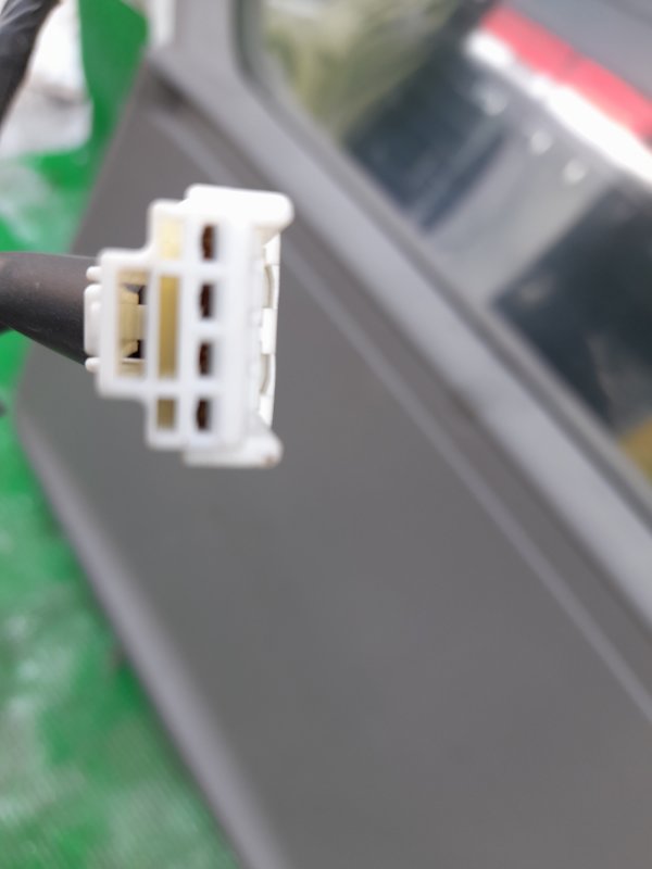 Дверь 5-я ELGRAND 2001.10 ATWE50 ZD30DDTI