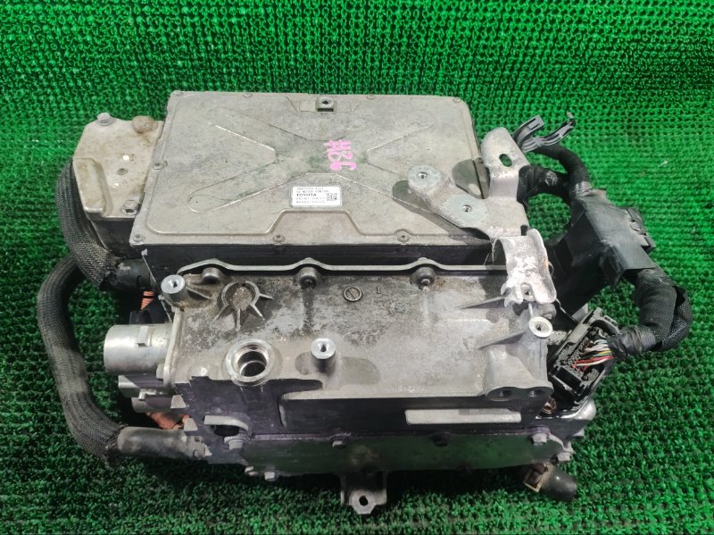 Инвертор для TOYOTA ESTIMA AHR20 2AZFXE, G92A028011 1 ракурс Инвертор для TOYOTA ESTIMA AHR20 2AZFXE, G92A028011 1 ракурс