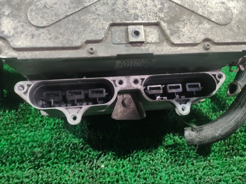Инвертор для TOYOTA ESTIMA AHR20 2AZFXE, G92A028011 7 ракурс Инвертор для TOYOTA ESTIMA AHR20 2AZFXE, G92A028011 7 ракурс