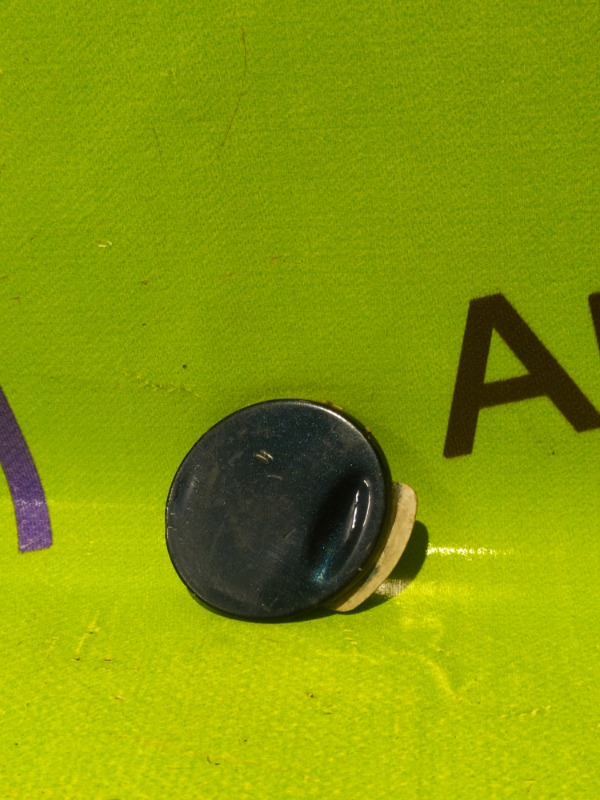 Заглушка буксировочного крюка Opel Astra L69 Z16XER 2007 задняя (б/у)