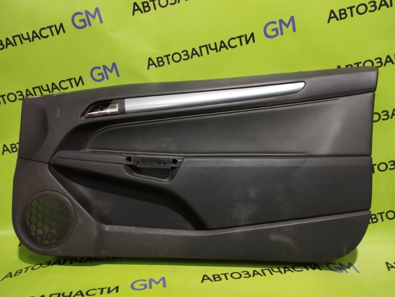 Обшивка двери Opel Astra L08 Z16XER 2007 правая (б/у)