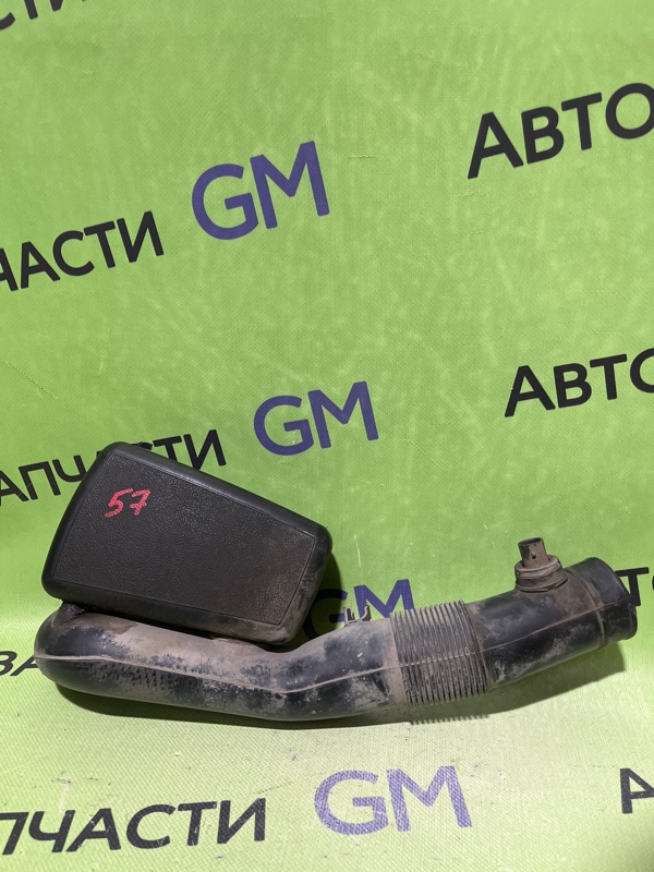 Патрубок воздушного фильтра Opel Meriva Z16XEP 2008 (б/у)