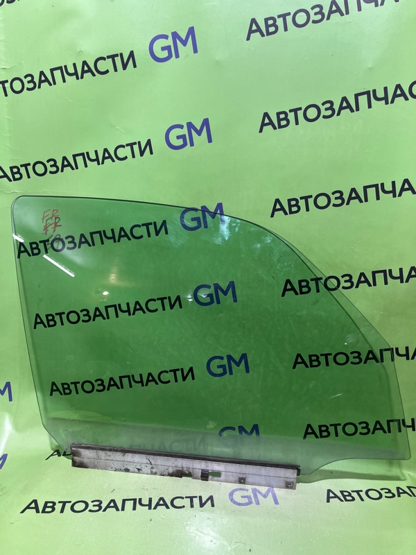 Стекло Opel Meriva Z16XEP 2008 переднее правое (б/у)