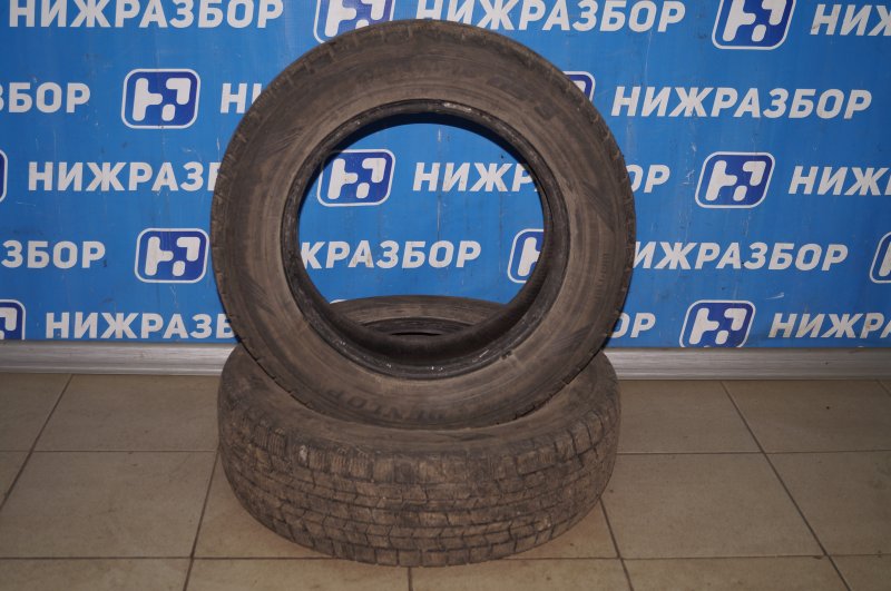 Шина зимняя (б/у) Шина зимняя (б/у)