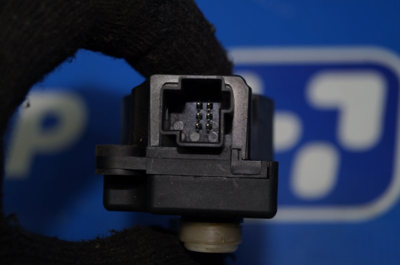 Моторчик заслонки печки Land Rover Discovery 3 L319 2.7 TDi (276DT)