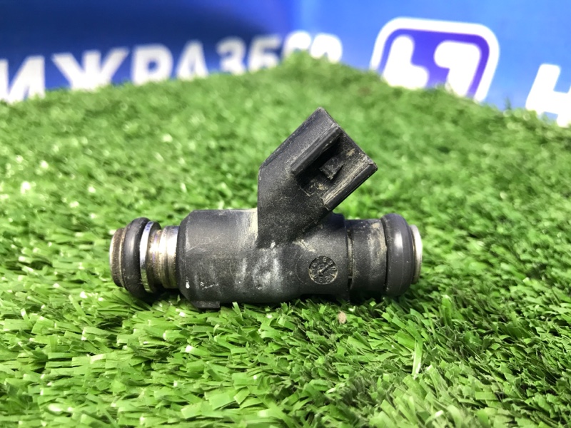 Запчасть форсунка BYD F3R 2008 1.5 DA4G15 25359853 Б/У Форсунка BYD F3R 2008 1.5 DA4G15 25359853 Б/У