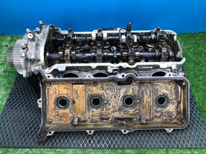 Головка блока цилиндров (ГБЦ) правая LS 430 2000-2006 XF30 4.3 3UZ-FE