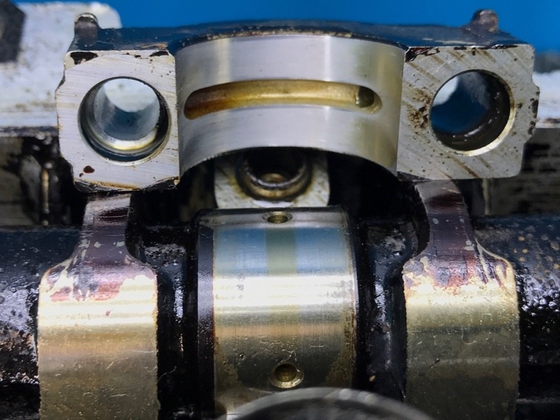 Головка блока цилиндров (ГБЦ) правая LS 430 2000-2006 XF30 4.3 3UZ-FE