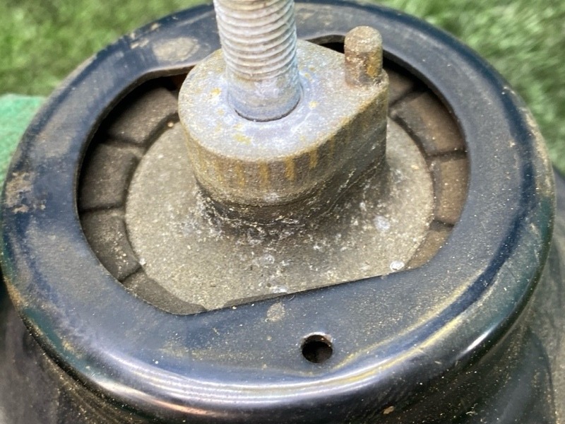 Опора двигателя M37 Y51 3.7 VQ37VHR