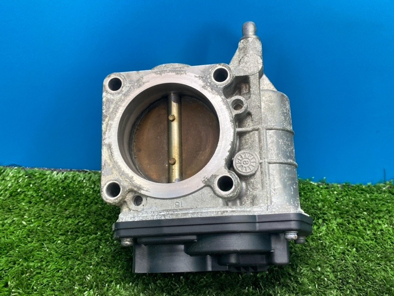 Заслонка дроссельная левая G35 V36 3.5 VQ35HR