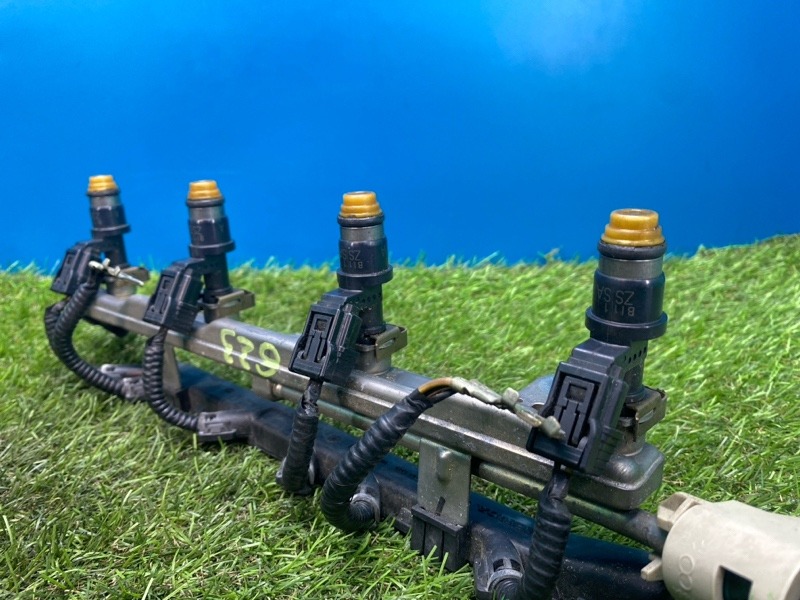 Форсунка Accord 8 CU 2.4 K24Z3