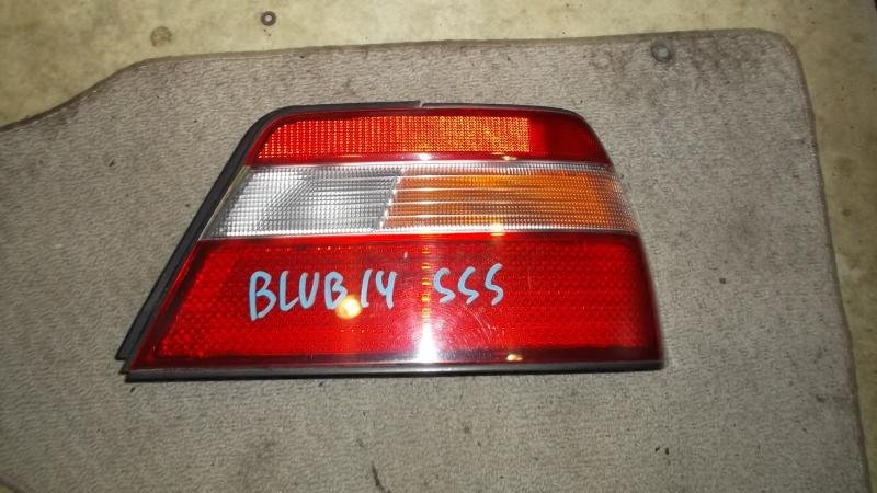 Стоп-сигнал Nissan Bluebird EU14 правый