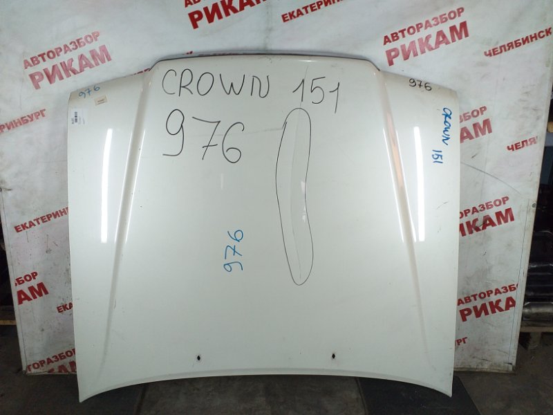 Капот Toyota Crown GS151 Капот Toyota Crown GS151