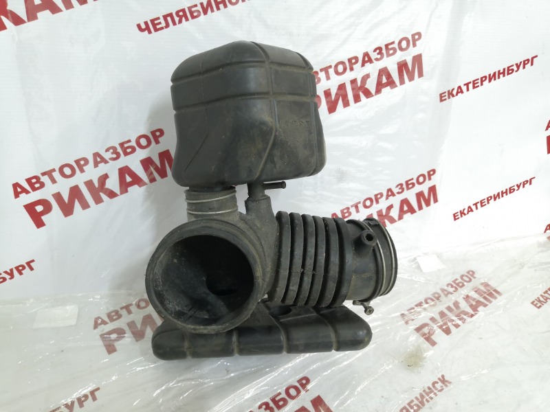 Гофра воздушного фильтра Mitsubishi Diamante F36A