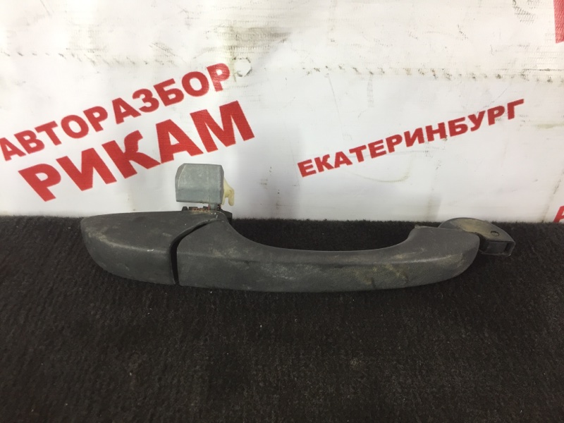 Запчасть ручка дверная задняя правая JEEP PATRIOT 2008 MK74 ED3 05074194AD Б/У Ручка дверная задняя правая JEEP PATRIOT 2008 MK74 ED3 05074194AD Б/У