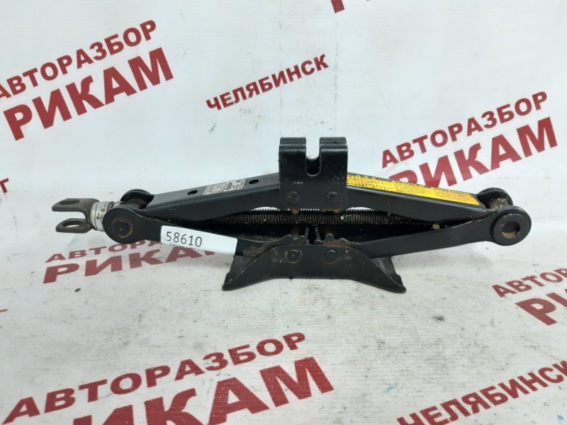 Домкрат Toyota Домкрат Toyota