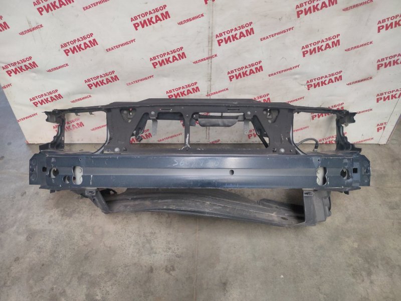 Рамка радиатора Volvo S60 RS Рамка радиатора Volvo S60 RS