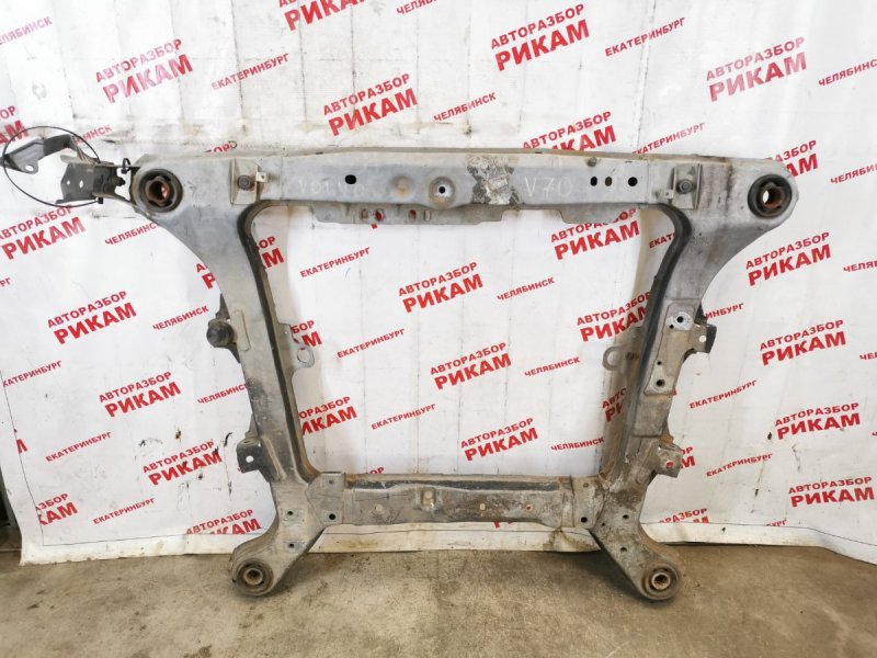 Балка Volvo S60 передняя Балка Volvo S60 передняя