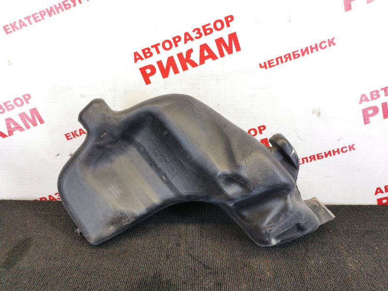 Бачок омывателя Peugeot 307 Бачок омывателя Peugeot 307