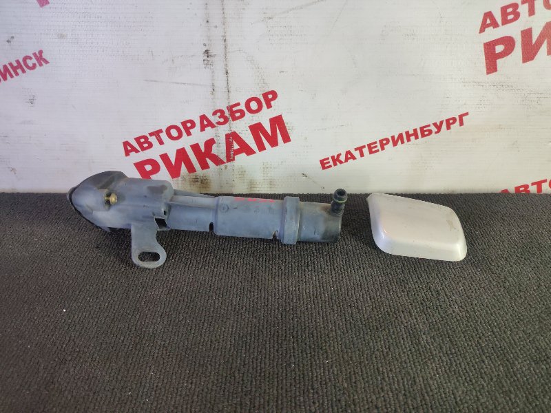Форсунка омывателя фар Volvo Xc90 CZ59 B5254T2 2004 передняя правая