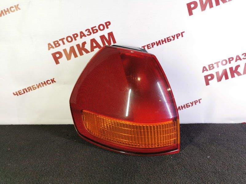 Стоп-сигнал Nissan Ad VHNY11 QG18DE 2007 левый