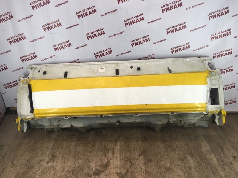 Передняя панель кабины Mitsubishi Canter FE62EE 4M51