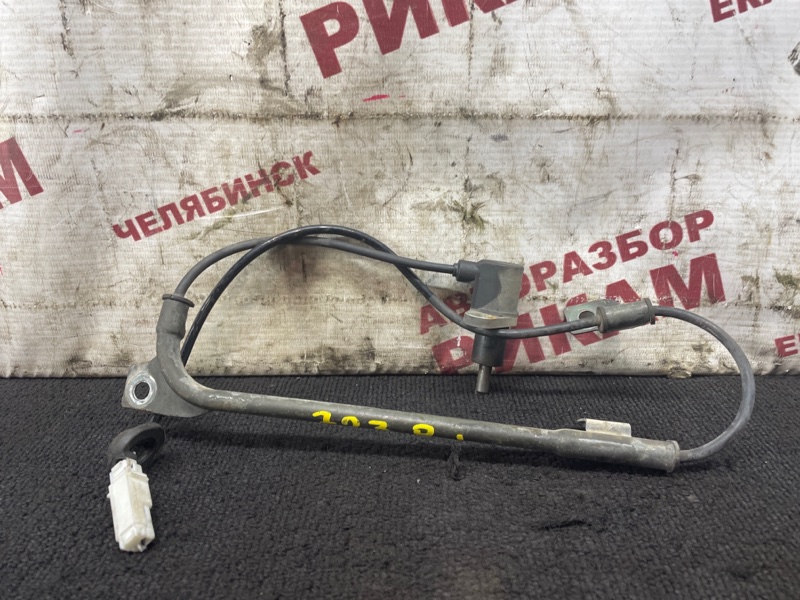 Датчик abs Subaru Forester SG5 EJ203 2005 задний левый