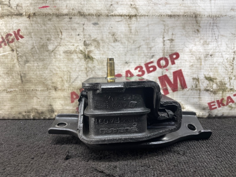 Подушка двс Subaru Forester SG5 EJ203 2005 правая