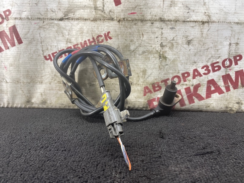 Датчик abs Mitsubishi Canter FE70DB 4M50 задний левый