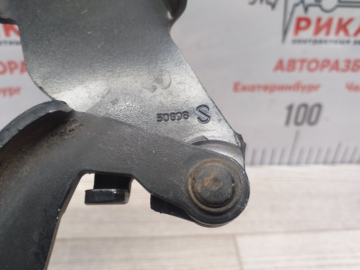 Петля капота левая FIAT PUNTO 199 350A1000