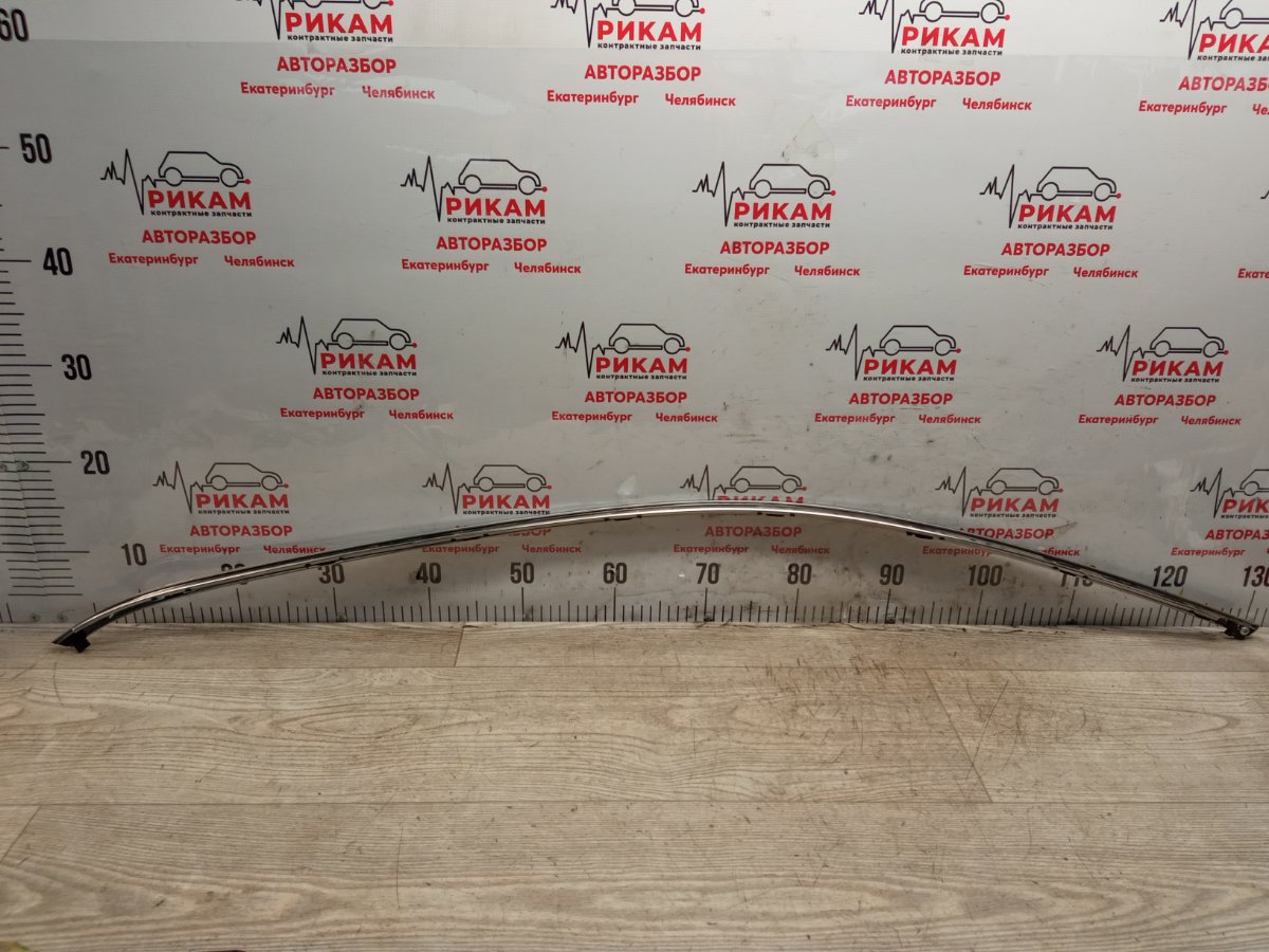 Молдинг двери передний правый SUBARU LEGACY BM9 EJ253