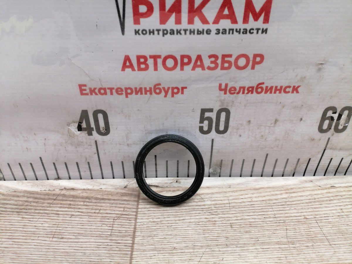 Сальник коленвала передний NISSAN QASHQAI J10 MR20DE 135106N200 новая