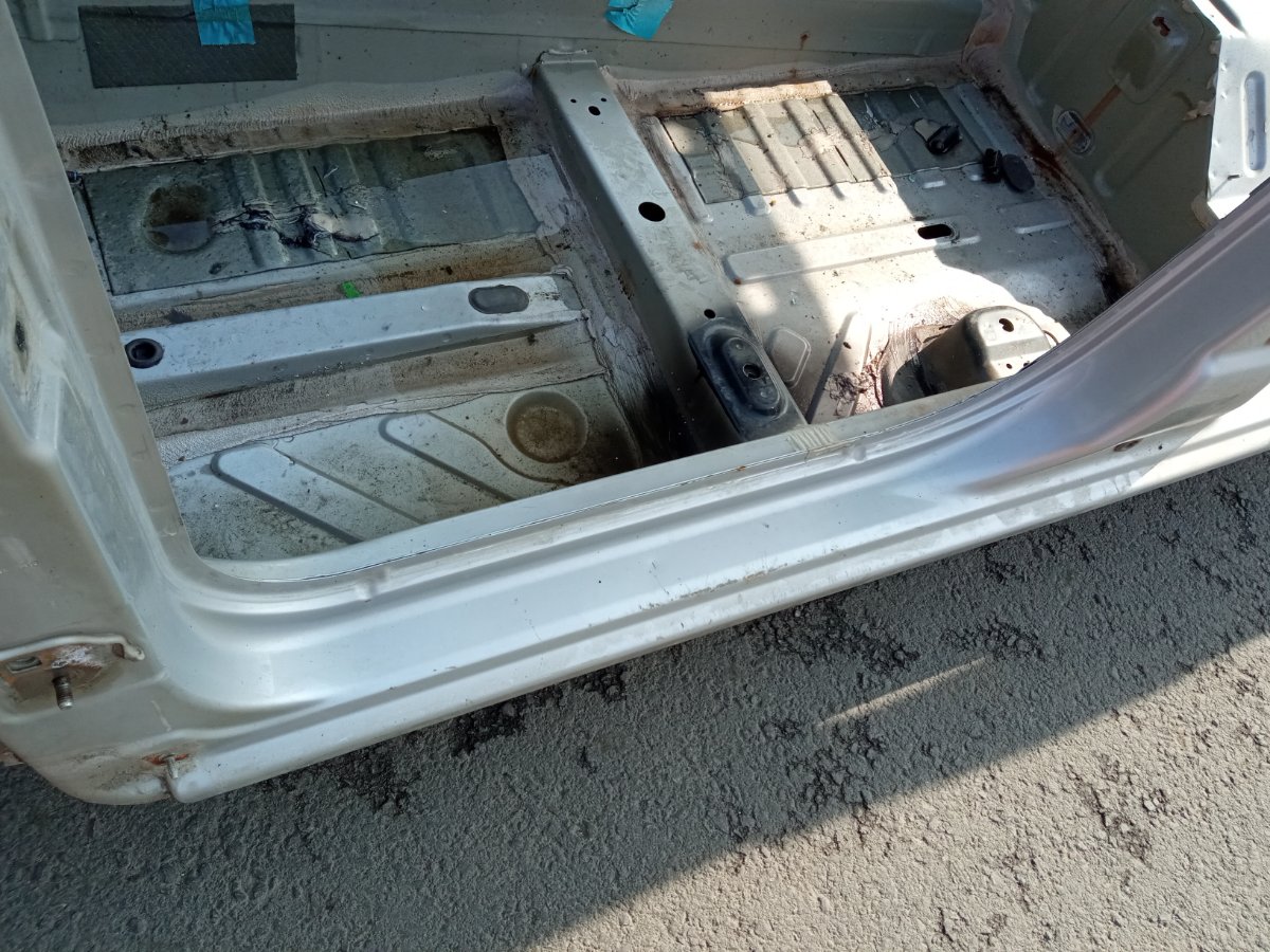 Порог кузова левый SANDERO 2013 BS12 K7J