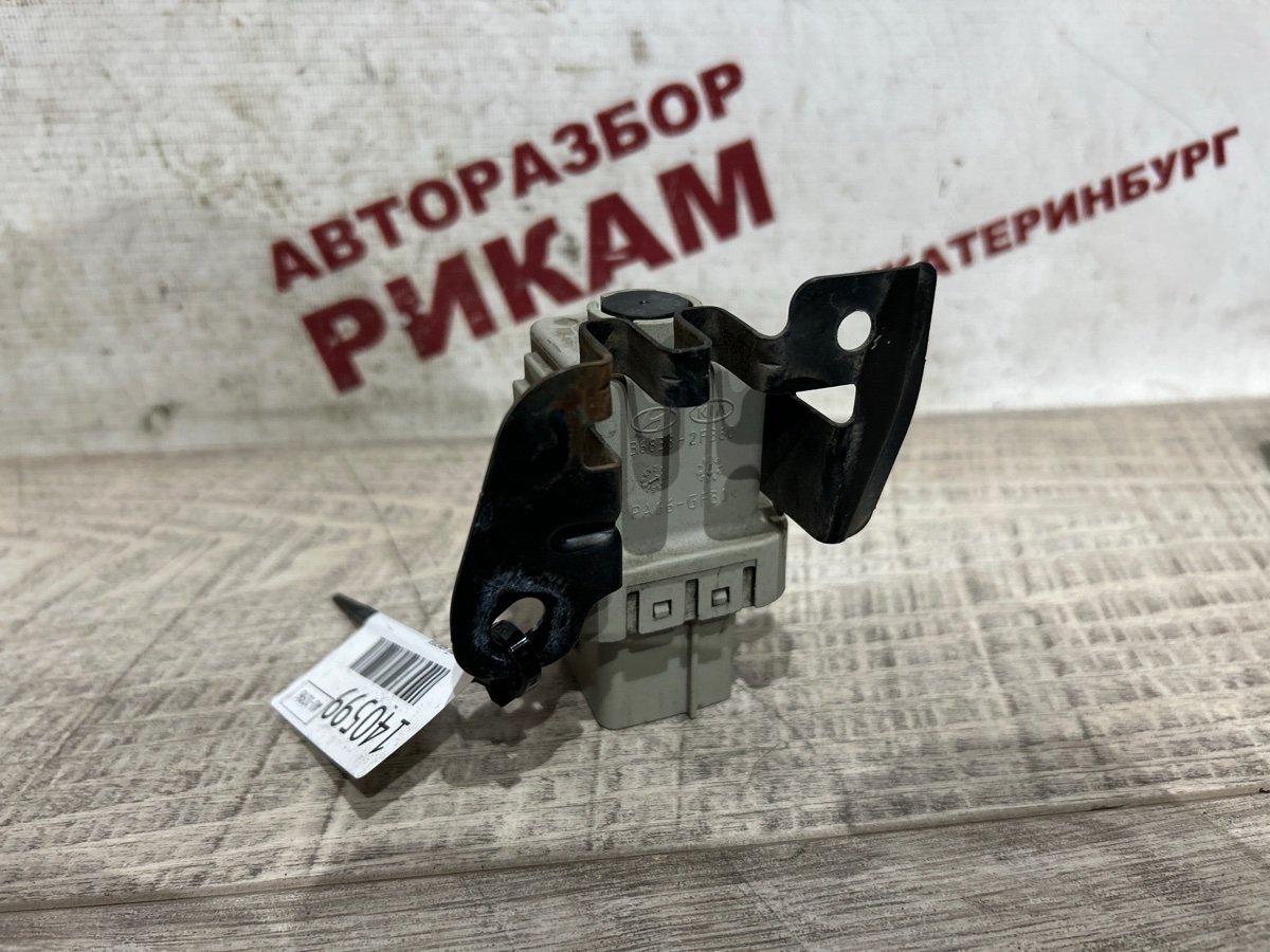 Реле свечей накала SPORTAGE 2014 SL D4HA Реле свечей накала SPORTAGE 2014 SL D4HA