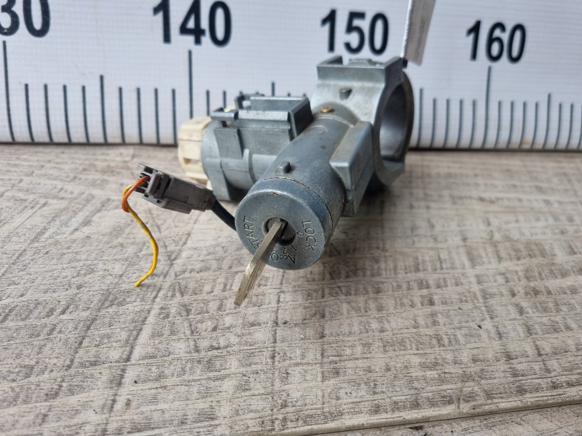 Замок зажигания NISSAN MARCH AK12 CR12DE