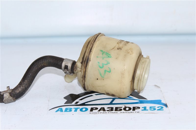 Запчасть бачок гур Nissan Maxima 1998-2003 a33 VQ20DE 491804M403 контрактная Бачок гур Nissan Maxima 1998-2003 a33 VQ20DE 491804M403 контрактная