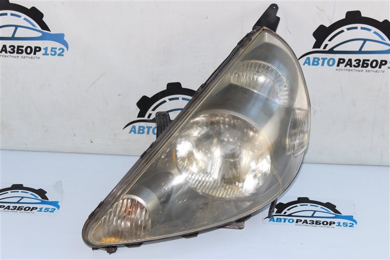 Запчасть фара левая Honda Fit 2001-2007 GD1 L13A 33101SAAE01 контрактная Фара левая Honda Fit 2001-2007 GD1 L13A 33101SAAE01 контрактная