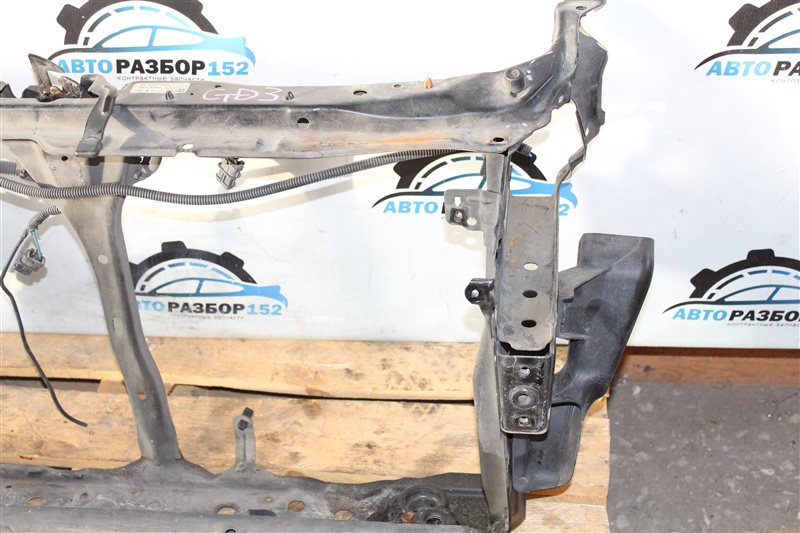 Рамка радиатора Honda Fit GD1 L13A Рамка радиатора Honda Fit GD1 L13A