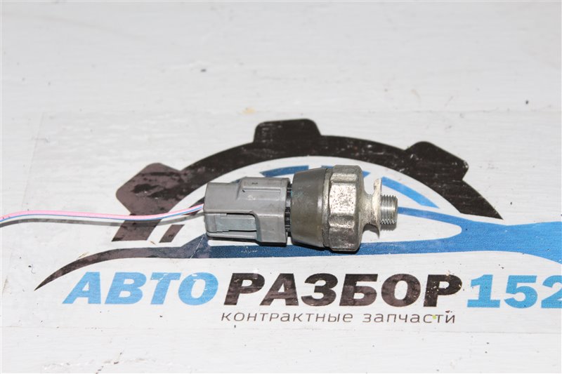 Датчик давления масла Nissan Presage TNU31 QR25DE