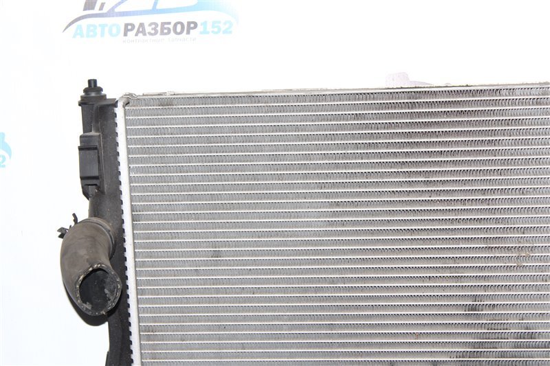 Радиатор охлаждения Qashqai 2006-2013 J10 MR20DE