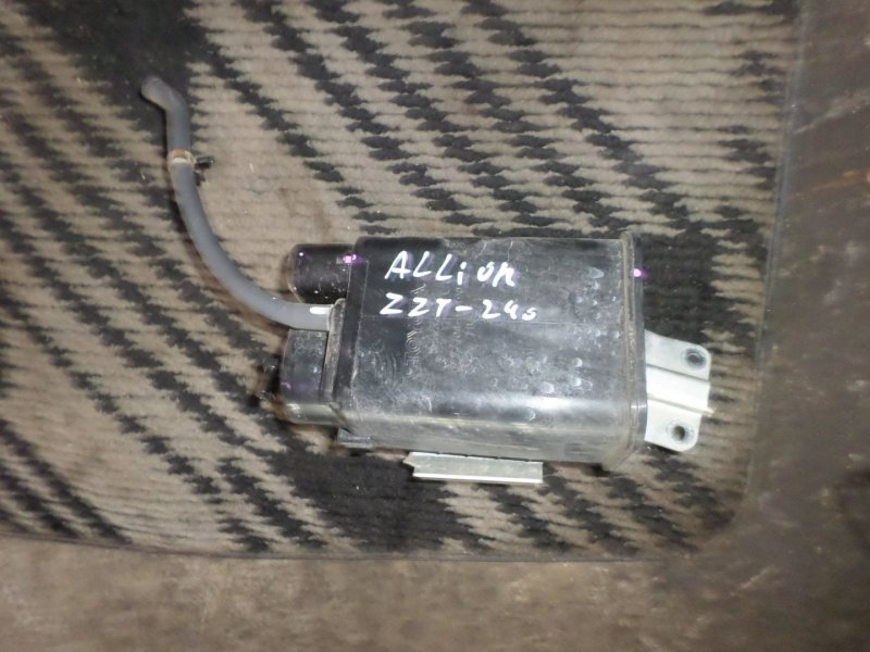 Фильтр паров топлива Toyota Allion ZZT240 2006 (б/у)