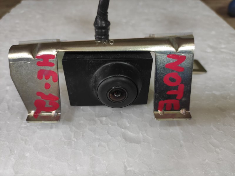 Камера заднего вида Nissan Note HE12 HR12 (б/у)