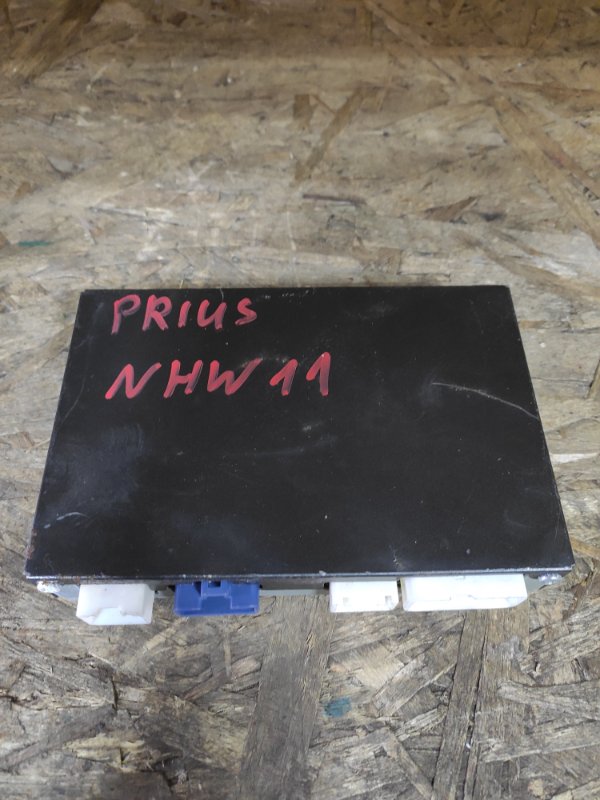 Электронный блок Toyota Prius NHW11 1NZFXE 2001 (б/у)