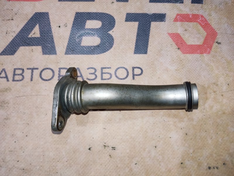 Запчасть трубка системы охлаждения Opel Astra 2010 J A16XER 55353330 контрактная Трубка системы охлаждения Opel Astra 2010 J A16XER 55353330 контрактная